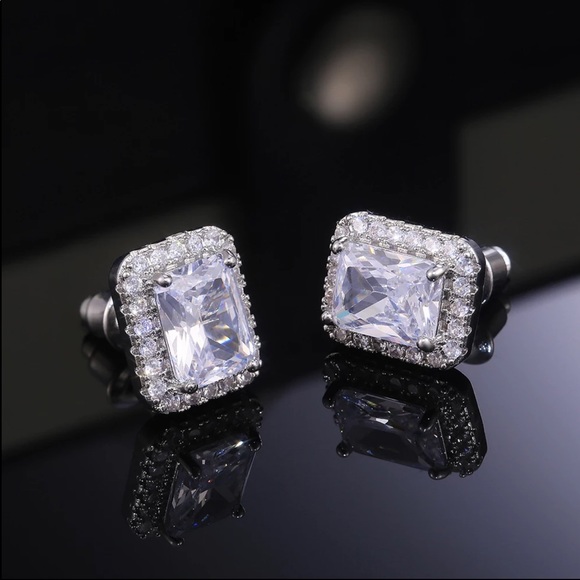Beautiful 925 Silver New Women’s Diamond Earrings - Picture 6 of 6